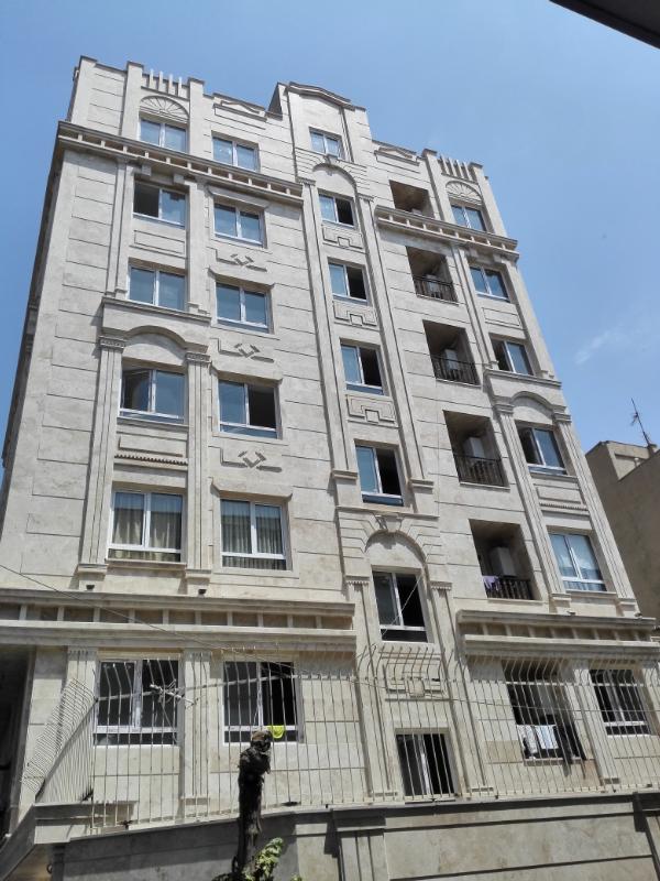 تهران فروش آپارتمان ۱۲۰ متری امیریه میدان منیریه خیابان منیریه
